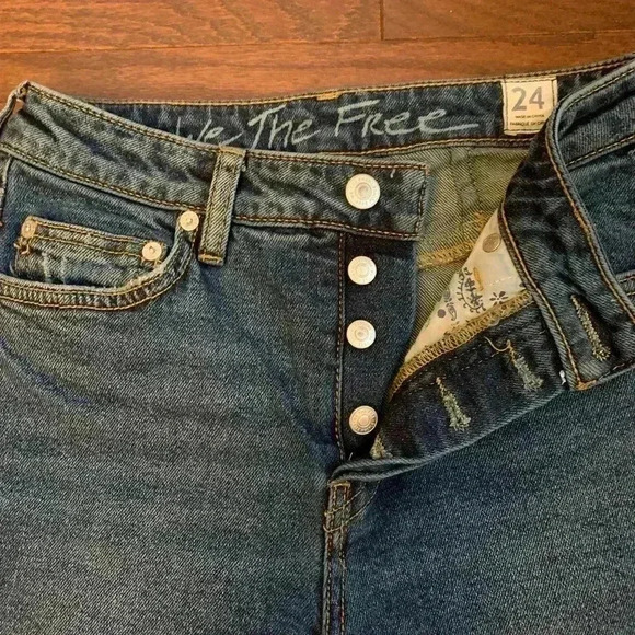 Free People Distressed Denim Shorts - Picture 5 of 7